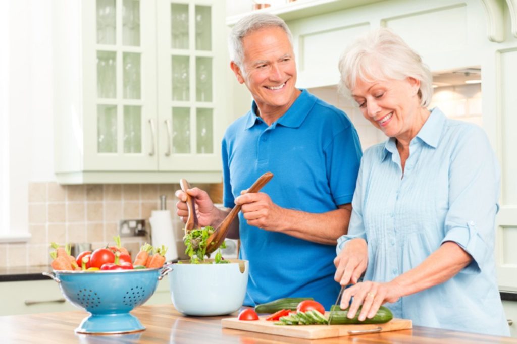 Эффективная диета при запорах у пожилых людей