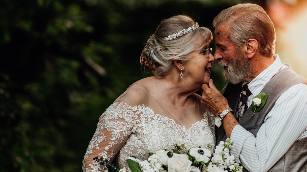 Основные достоинства при женитьбе в пожилом возрасте