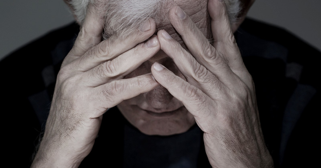 Депрессия у пожилых людей, симптомы, диагностика, лечение